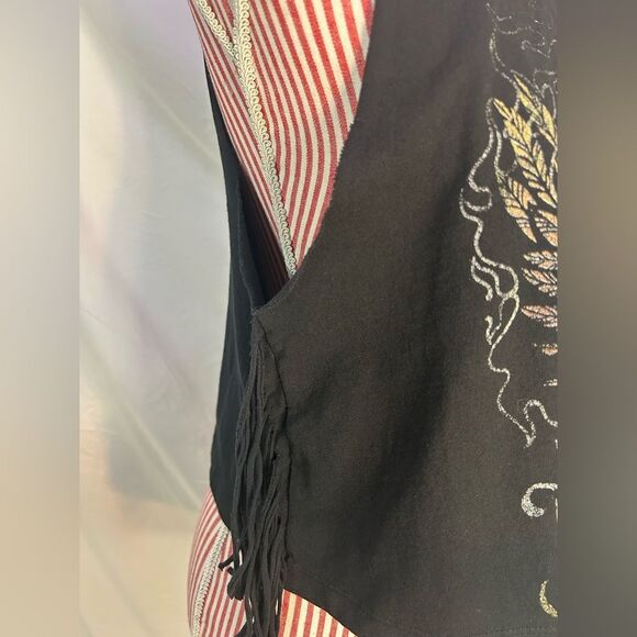 Urban Outfitters Black Top Fringe Dragon Indie Grunge Alternative NWT Size Small - Picture 9 of 11